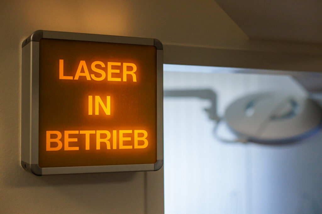Laserbehandlung | Fachzahnarzt für Oralchirurgie in Marl